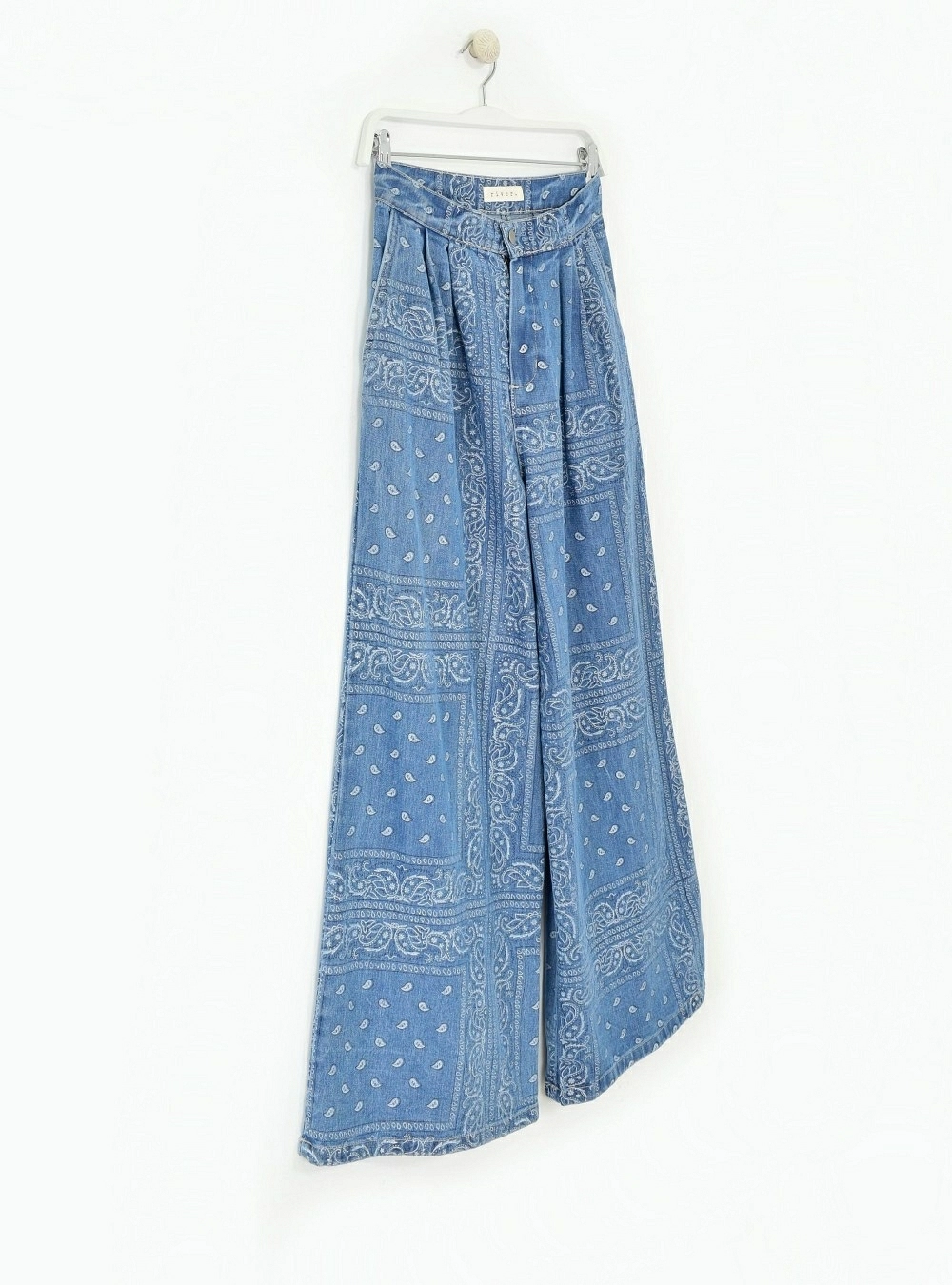 Jeans wide leg bordados estampados Jeans wide leg bordados estampados