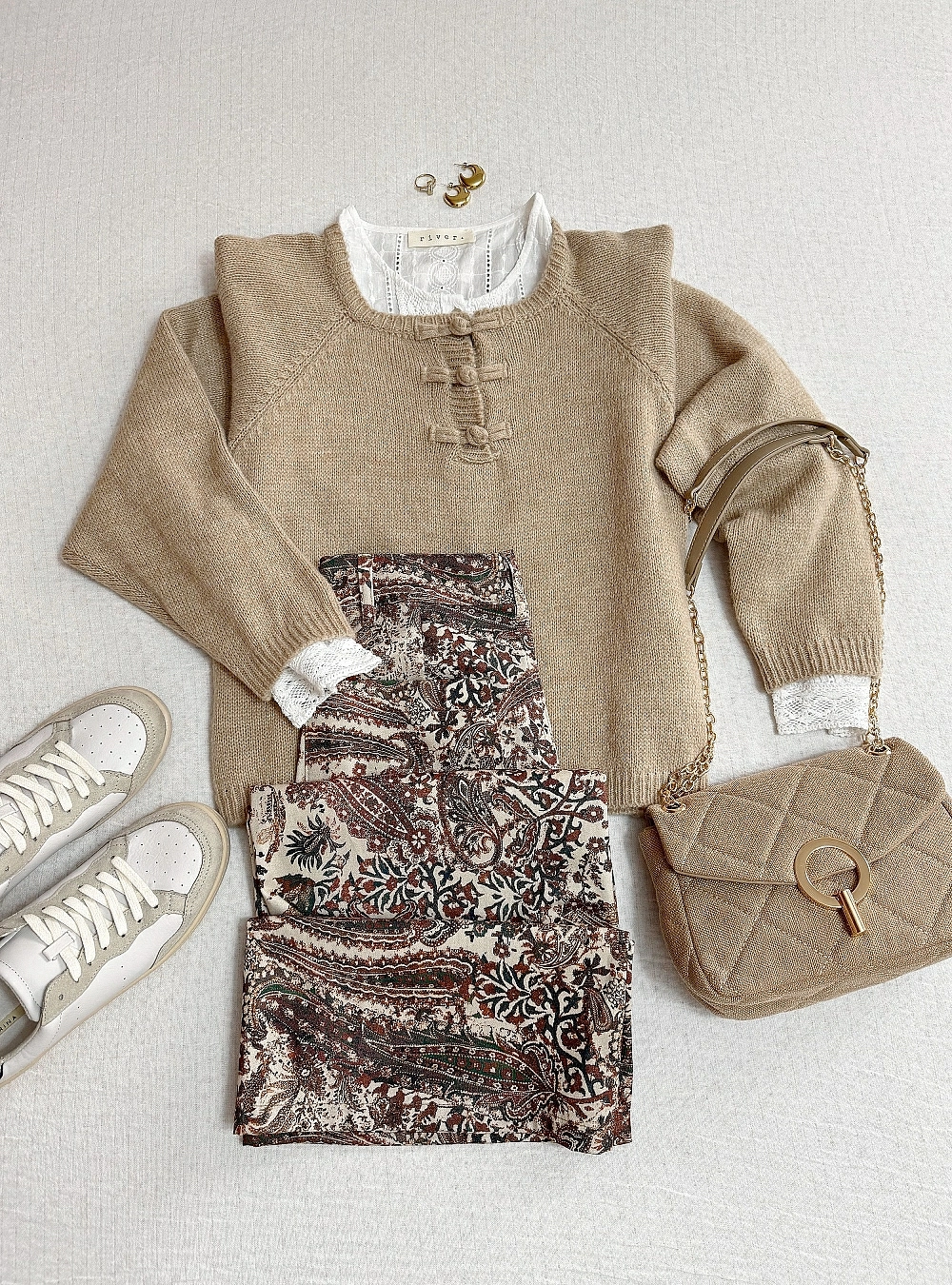 Jersey punto cierres tejido