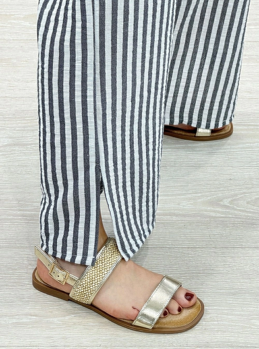Pantalon fluido rayas