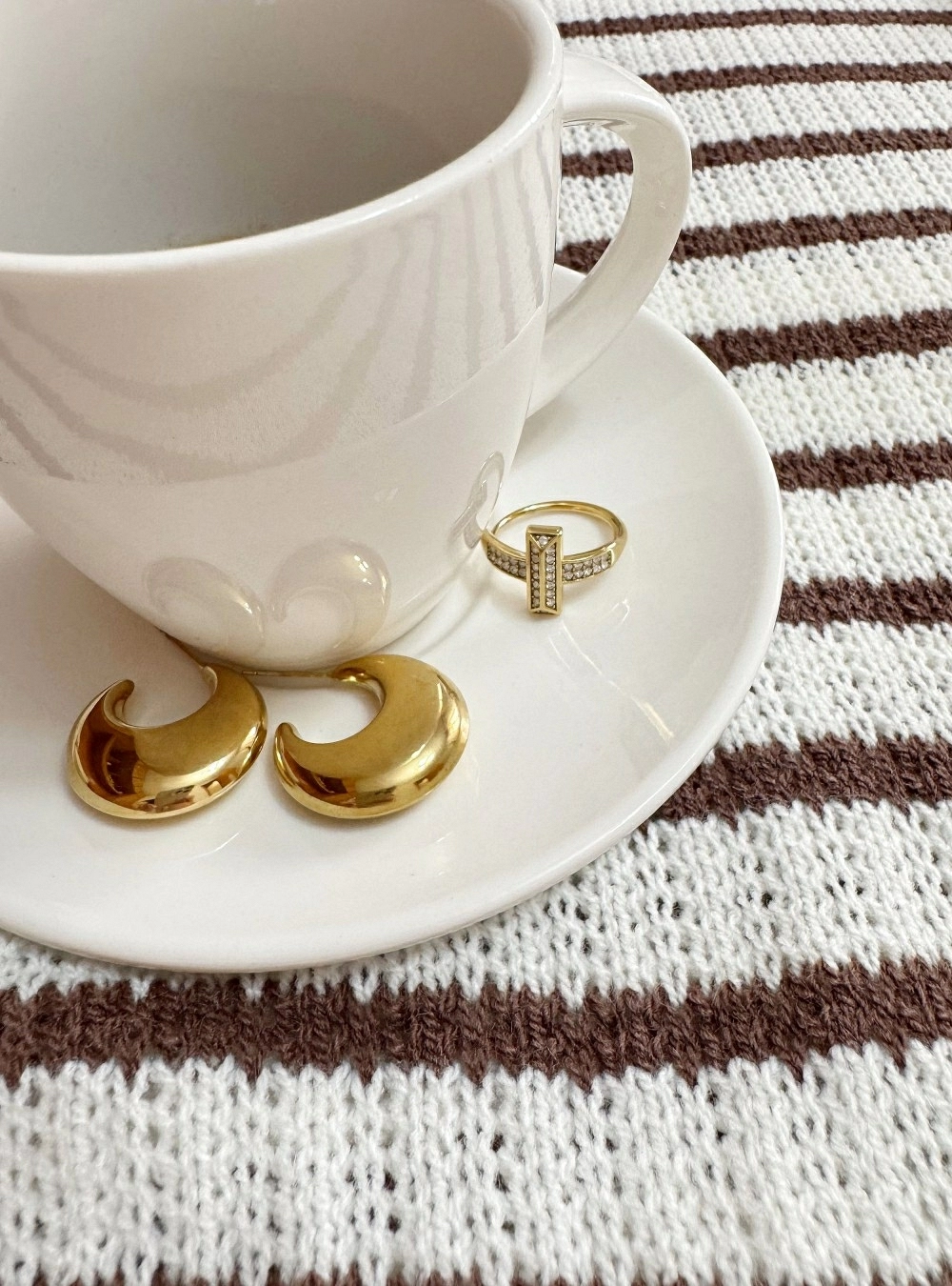 Pendientes acero media luna