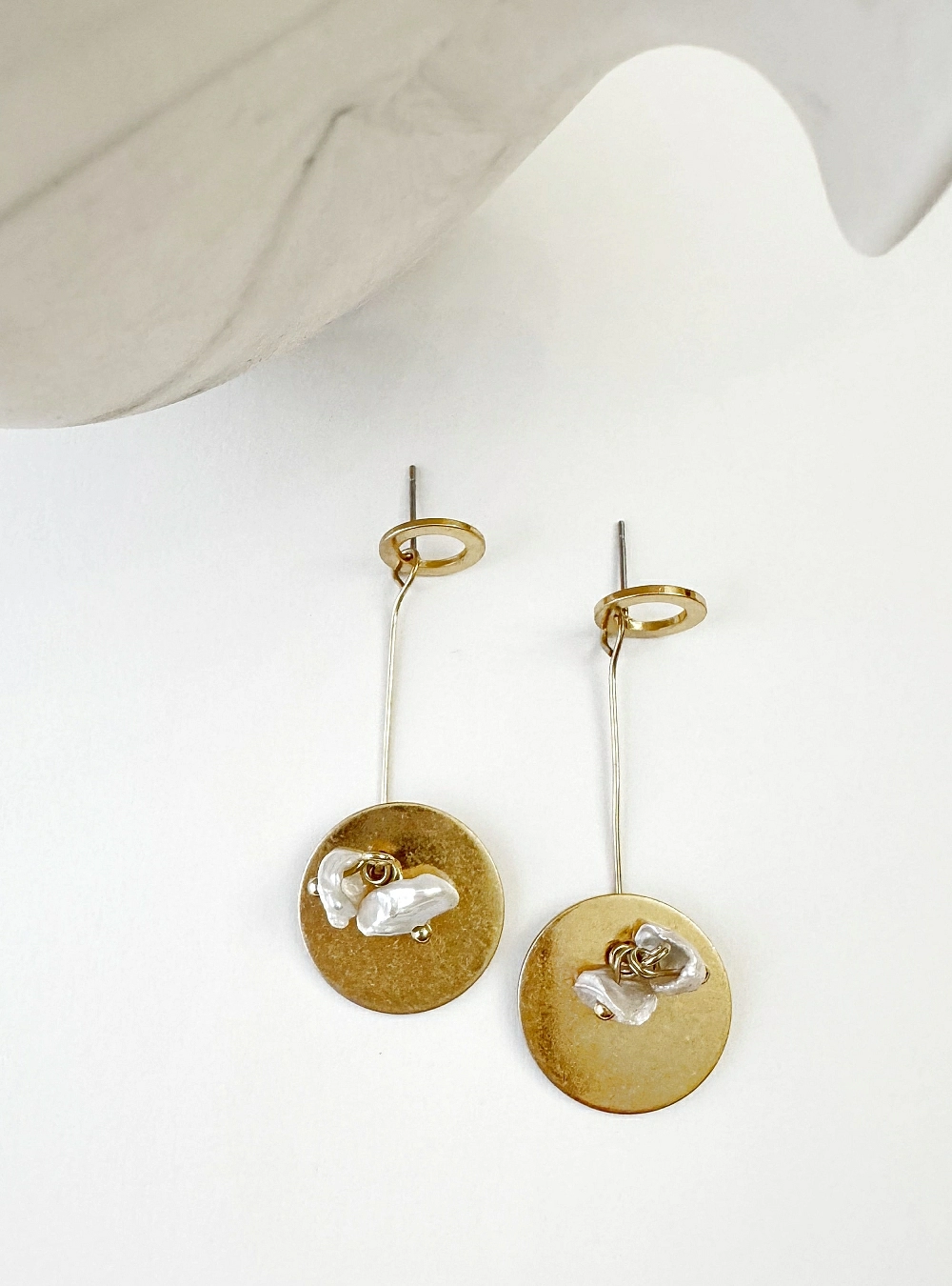 Pendientes aro, chapa y perla