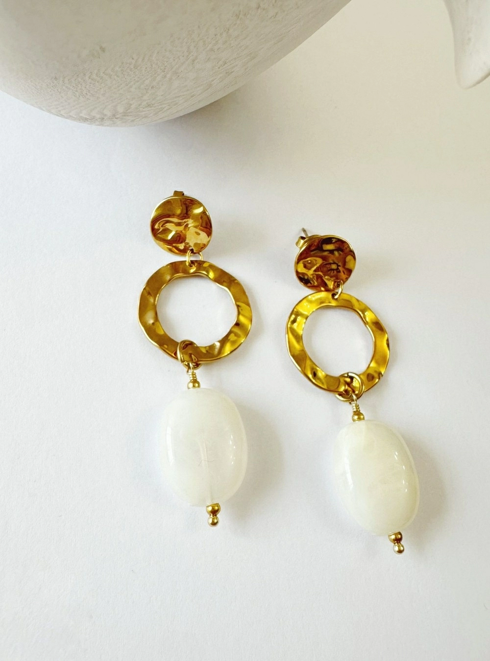 Pendientes chapa aro y perla