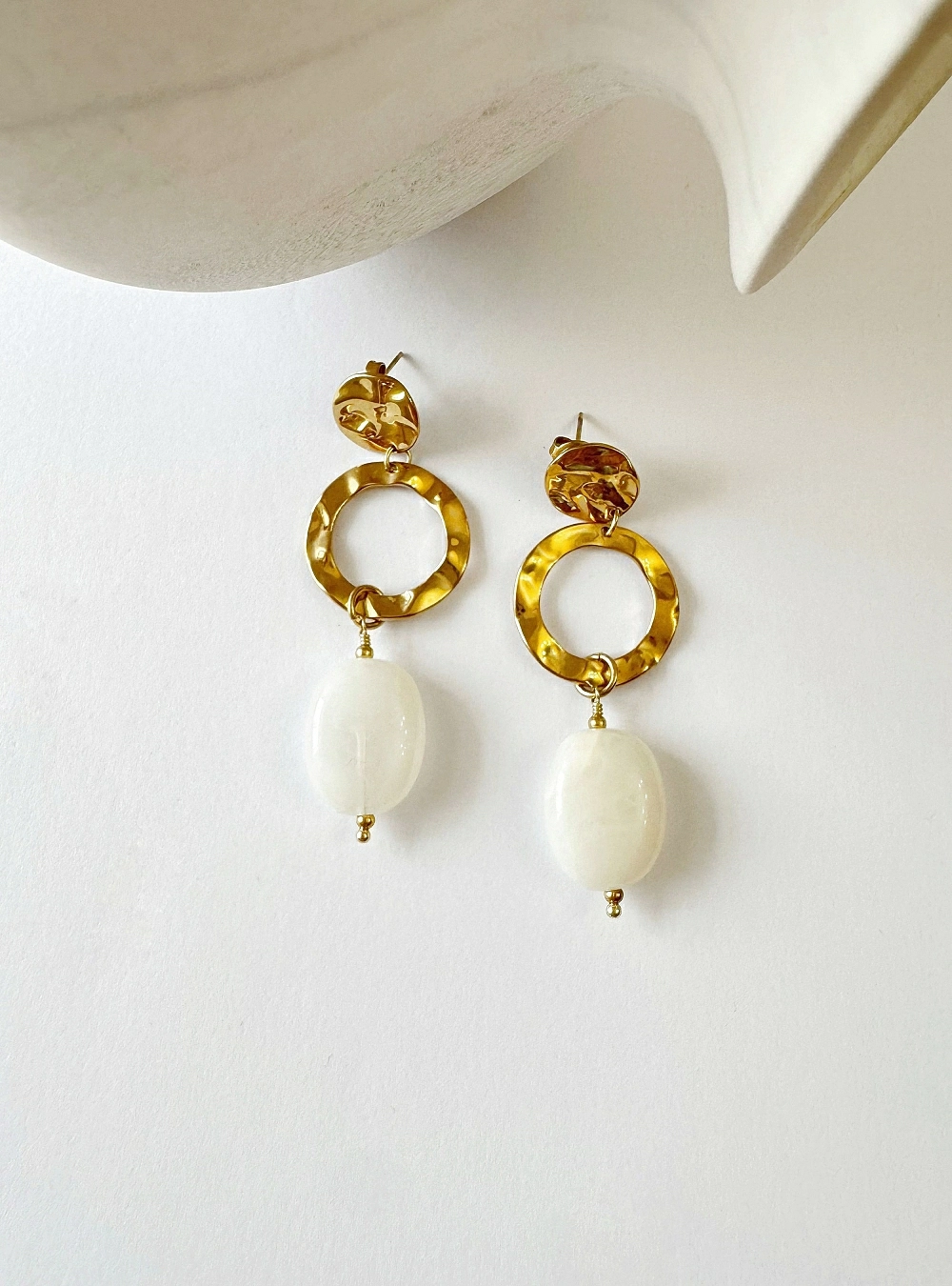Pendientes chapa aro y perla