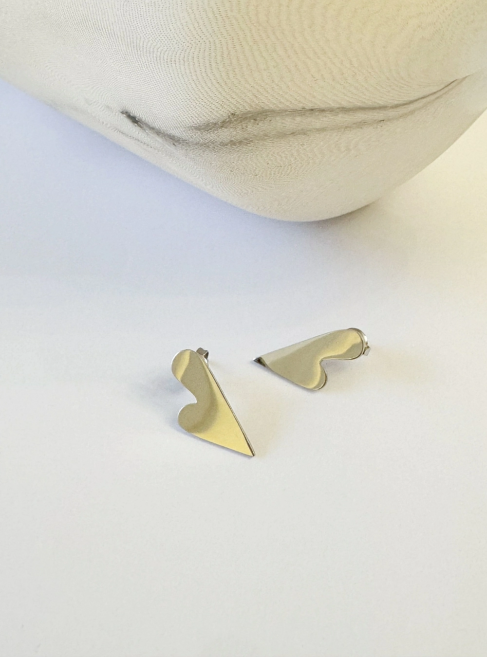 Pendientes corazón asimétrico