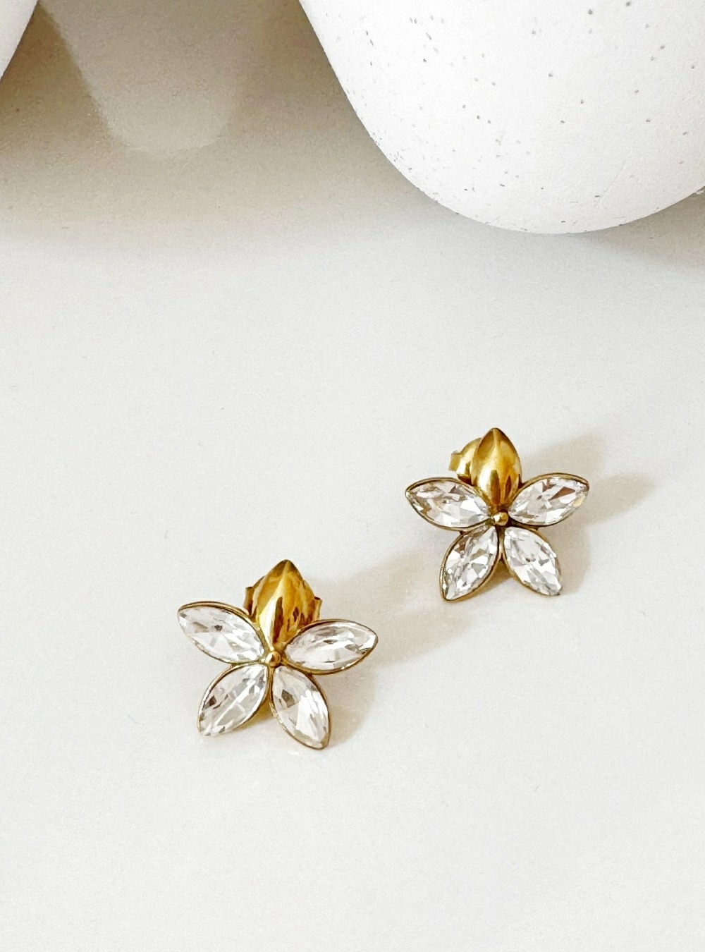 Pendientes flor circonitas