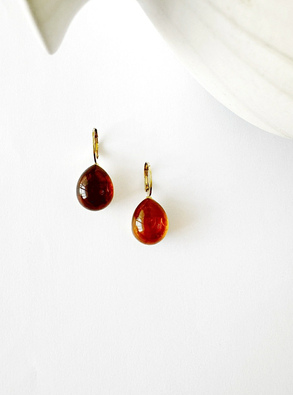 Pendientes lagrima resina