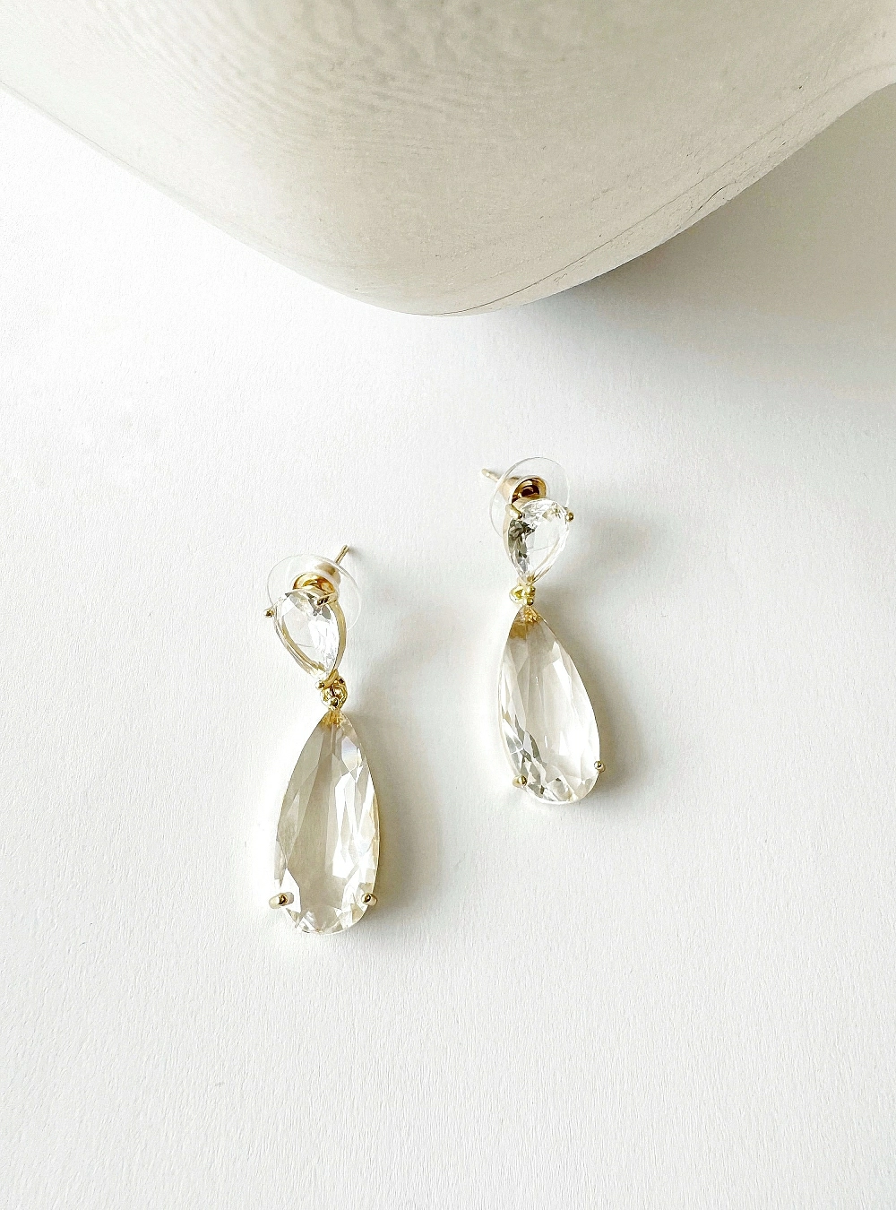 Pendientes lagrima y circonita