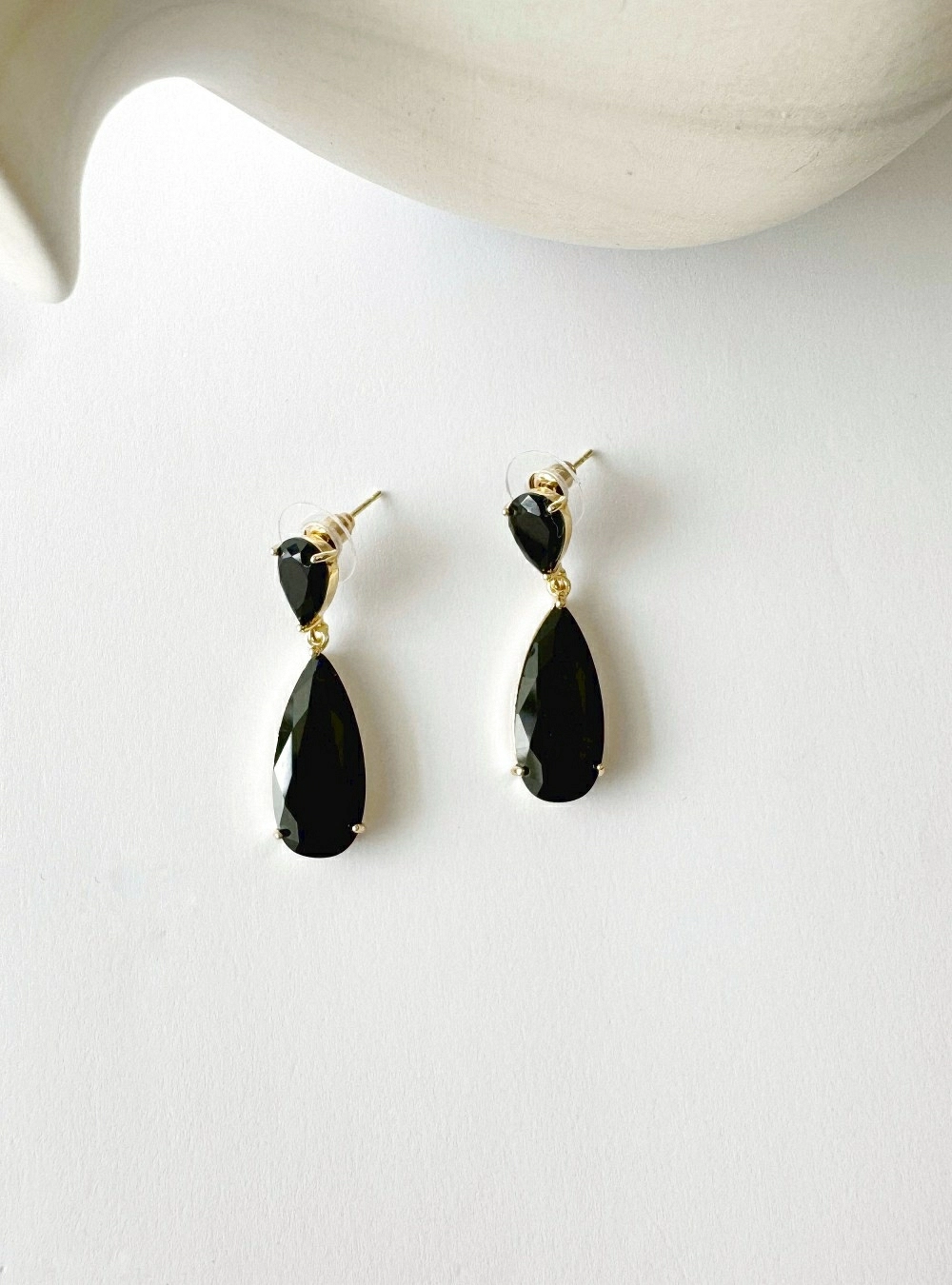 Pendientes lagrima y circonita
