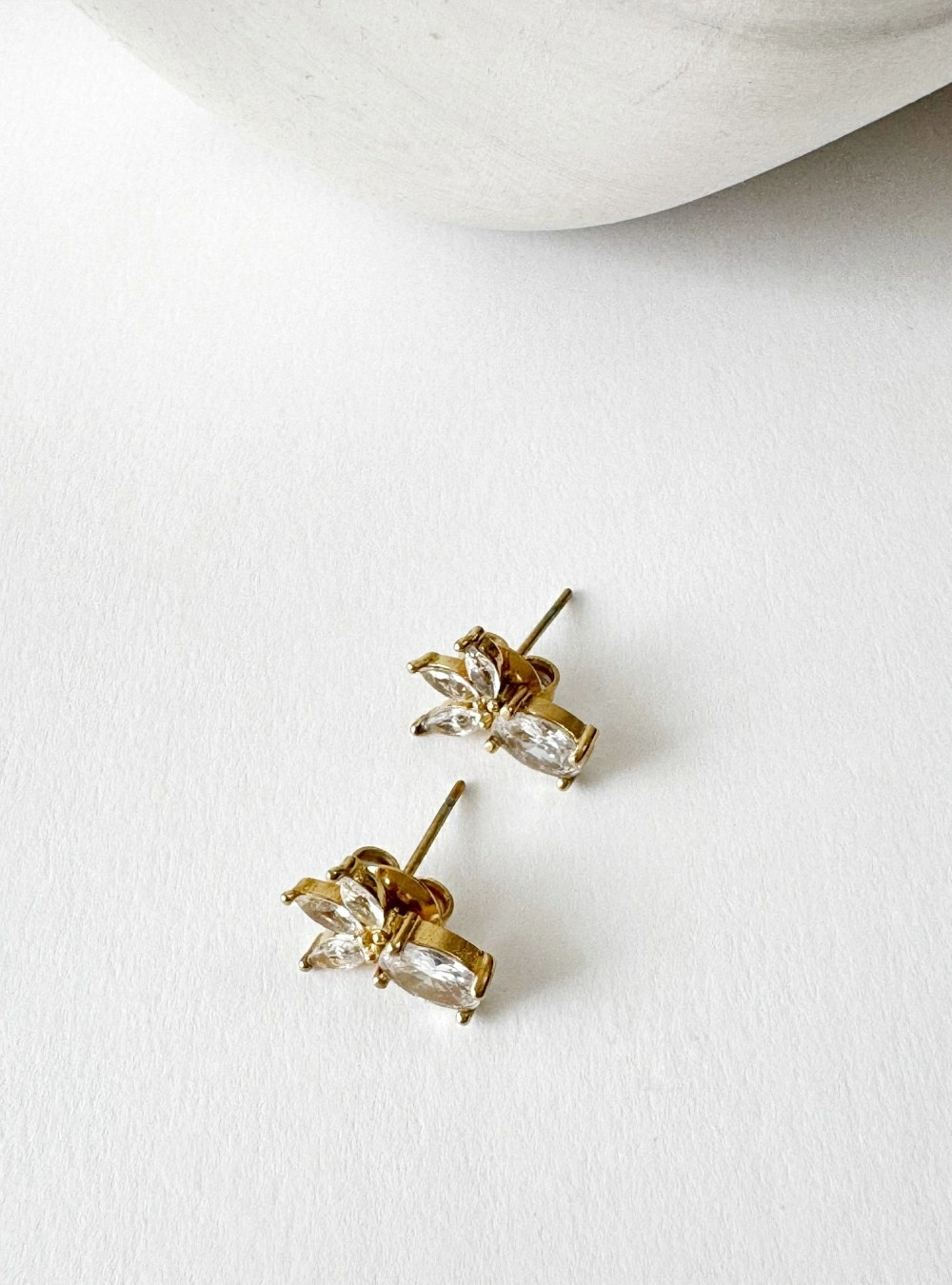 Pendientes piña de circonita