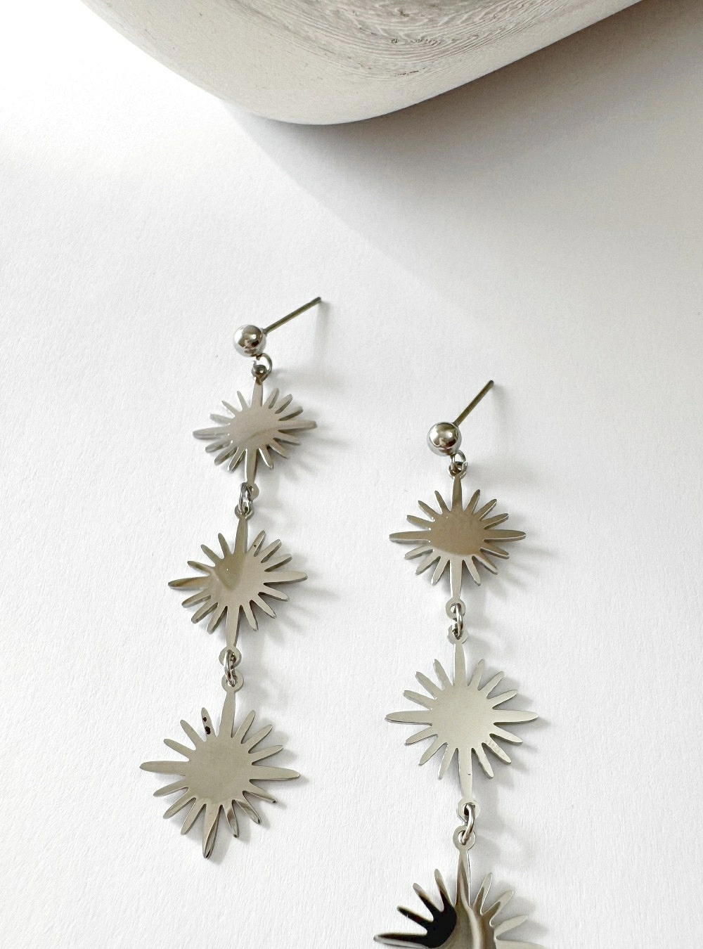 Pendientes tres soles