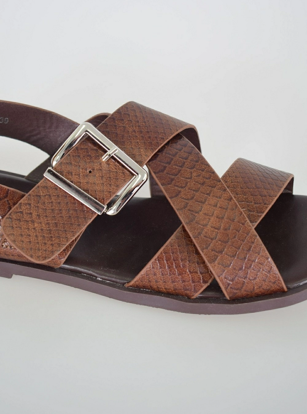 Sandalia plana coco