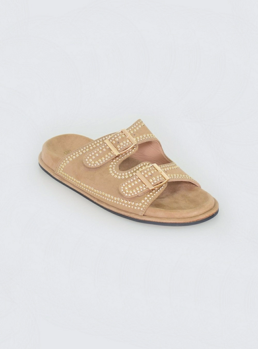 Sandalia tachas ergonomic