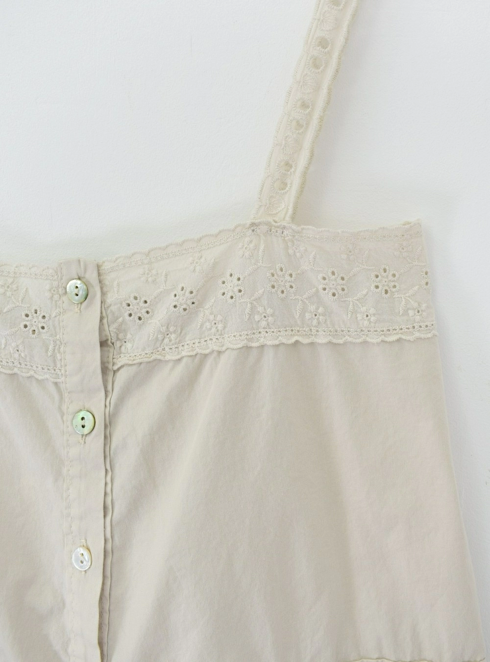 Top corto tirantes crochet