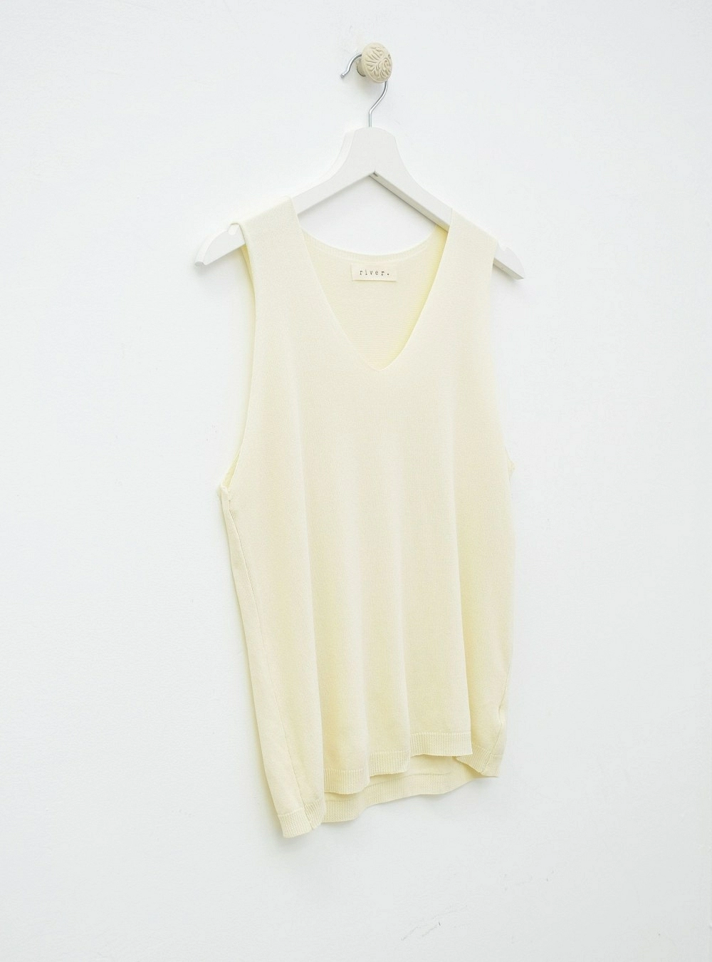 Top pf cuello V