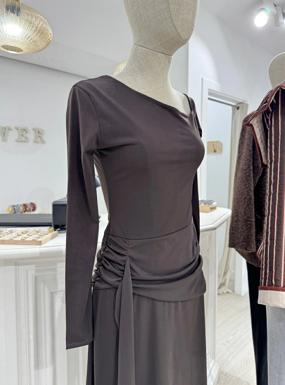 Vestido largo banda drapeado Vestido largo banda drapeado