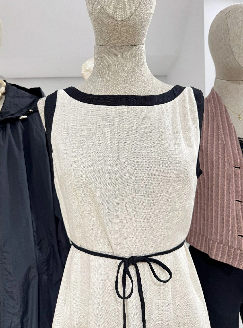 Vestido largo lino borde