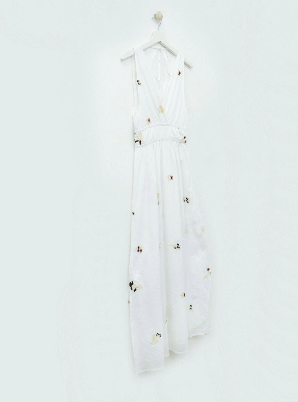 Vestido liso bordado ta Vestido liso bordado ta