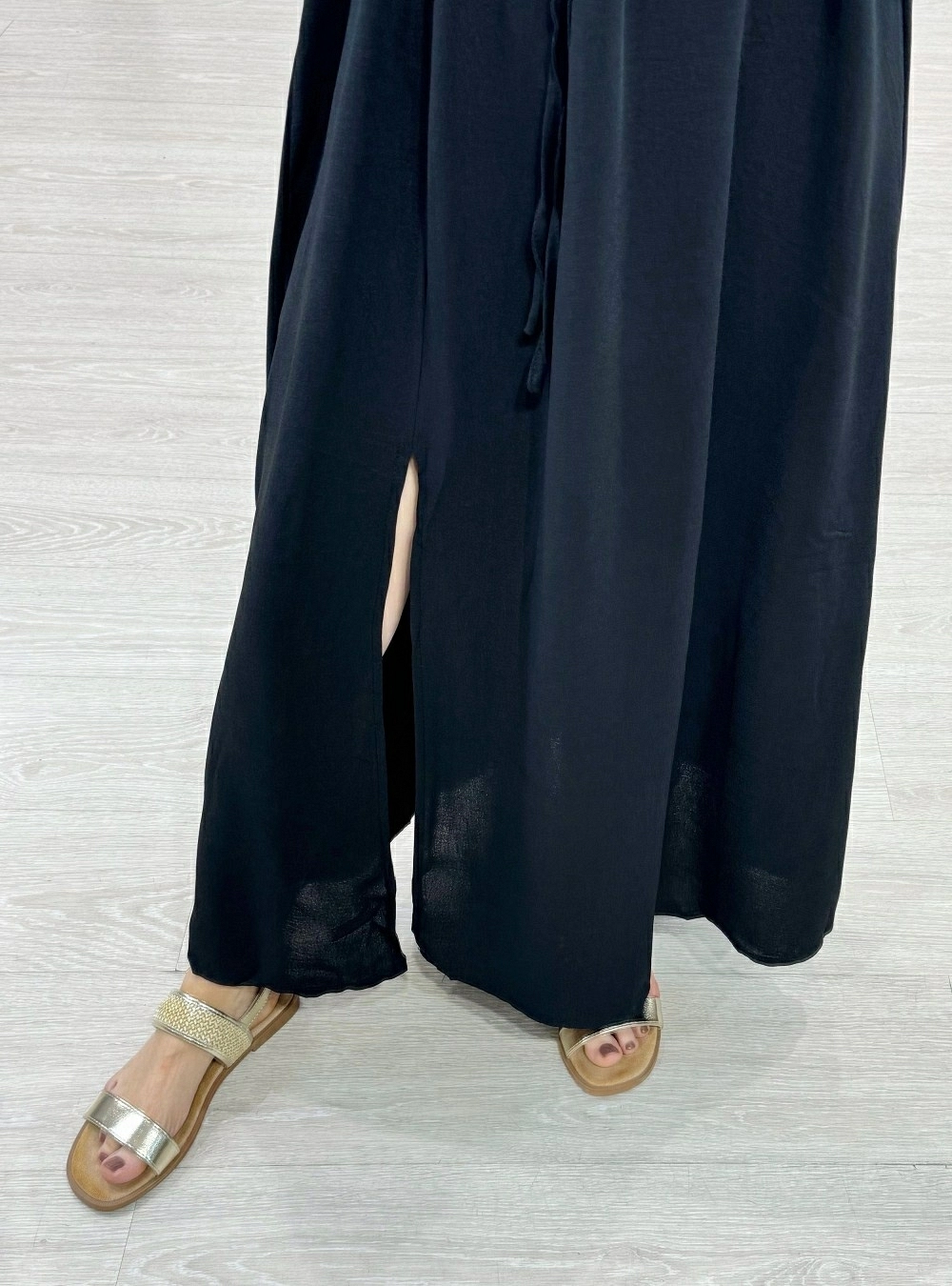 Vestido un hombro y volante
