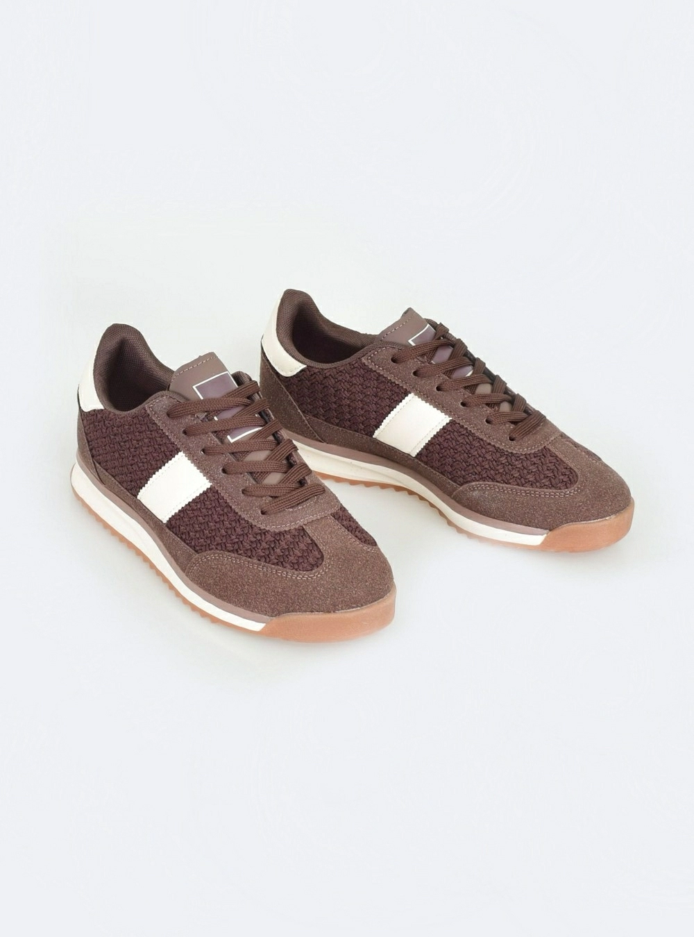Zapatilla combinada cordones Zapatilla combinada cordones