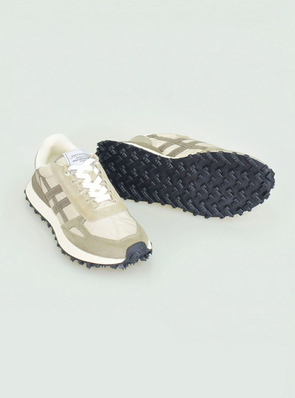 Zapatilla deportiva mountain