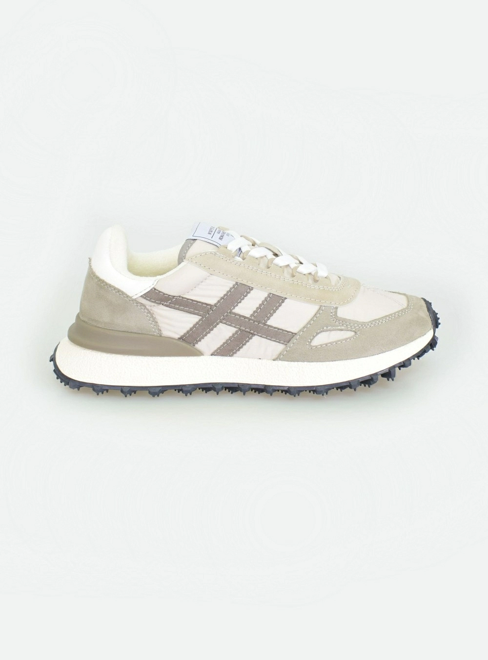 Zapatilla deportiva mountain