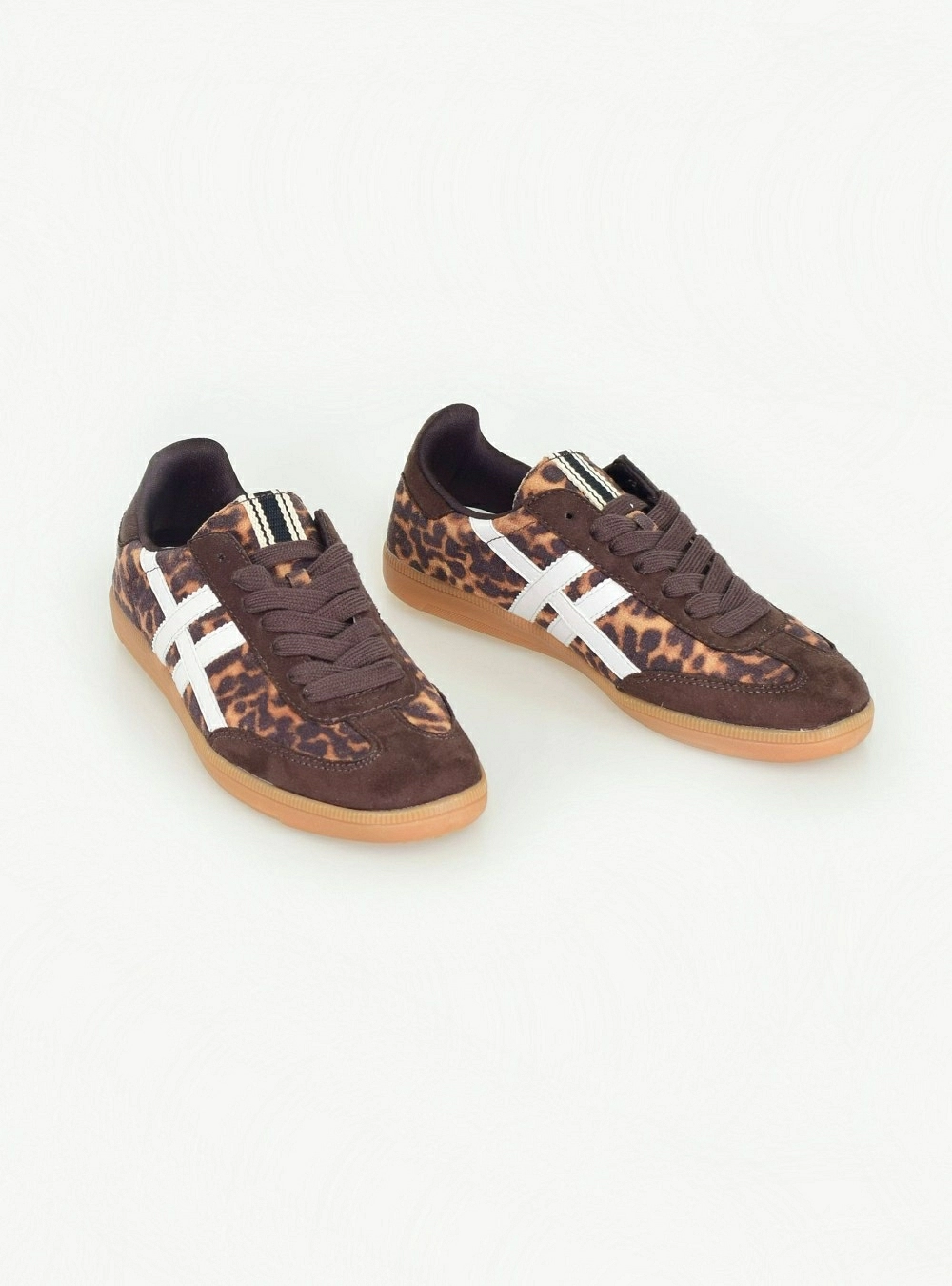 Zapatilla print leopard