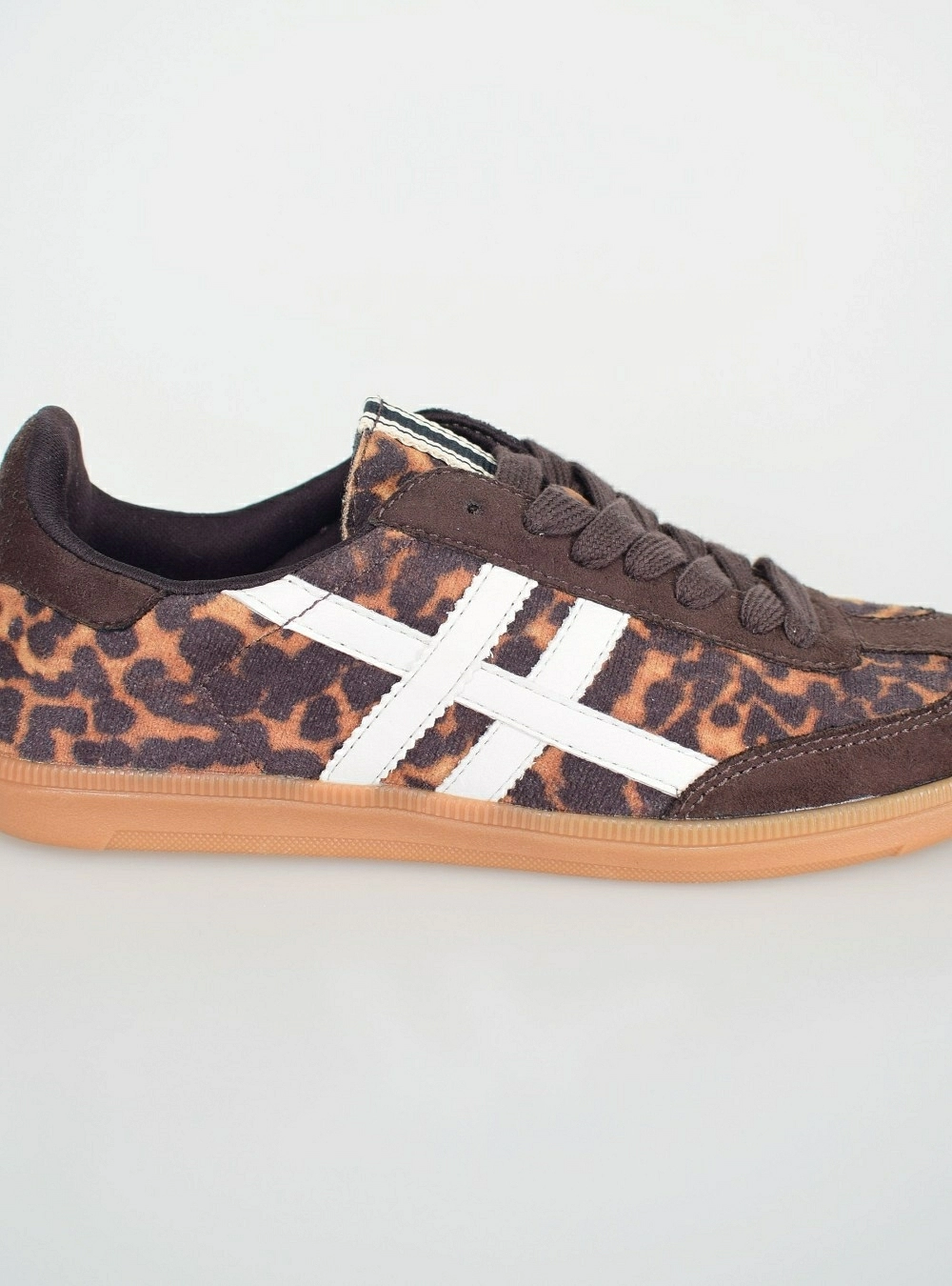 Zapatilla print leopard